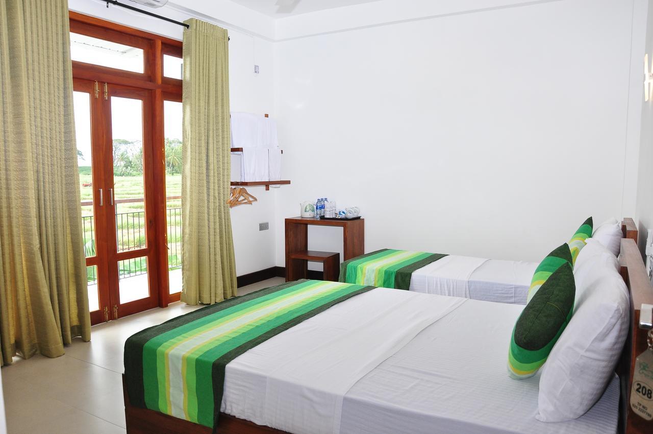 Green View Resort - Anuradhapura Bagian luar foto