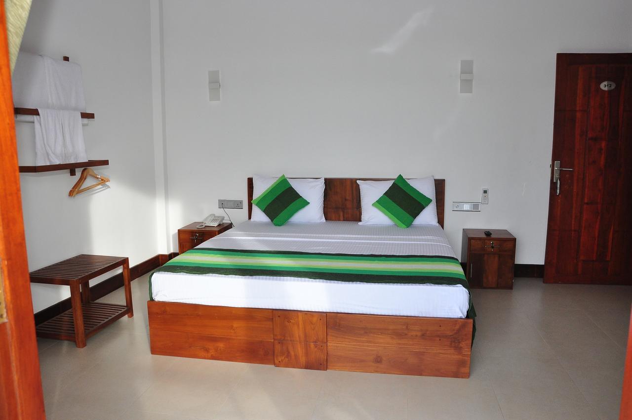 Green View Resort - Anuradhapura Bagian luar foto